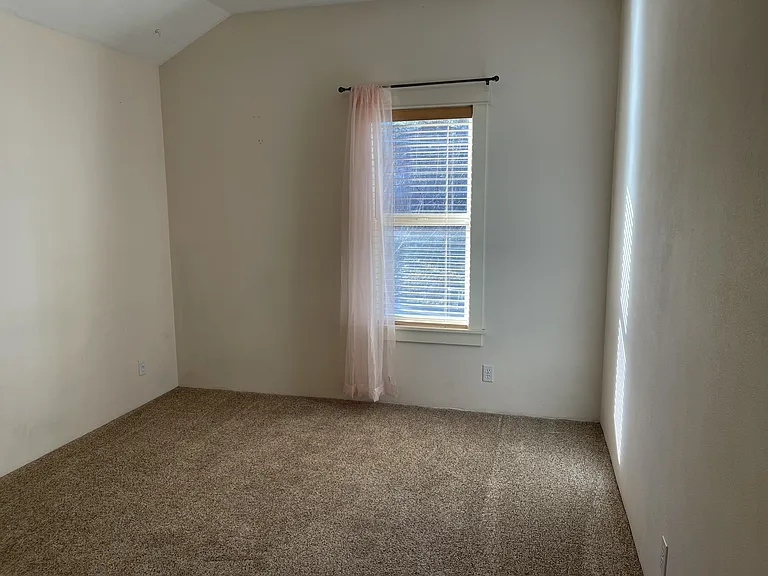 1120 Tolman Creek Rd — Photo 17