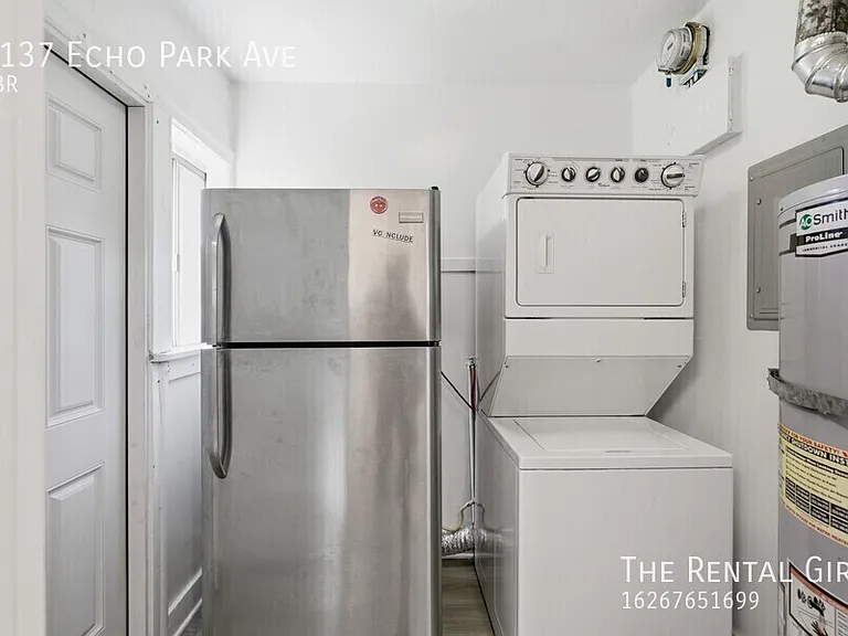 1137 Echo Park Ave — Photo 5