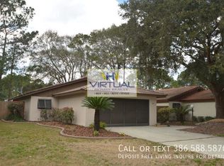24 Lago Vista Pl, Palm Coast, FL 32164