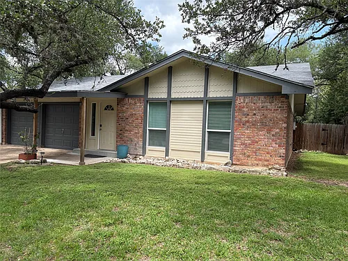 106 S Mount Rushmore Dr Photo 1