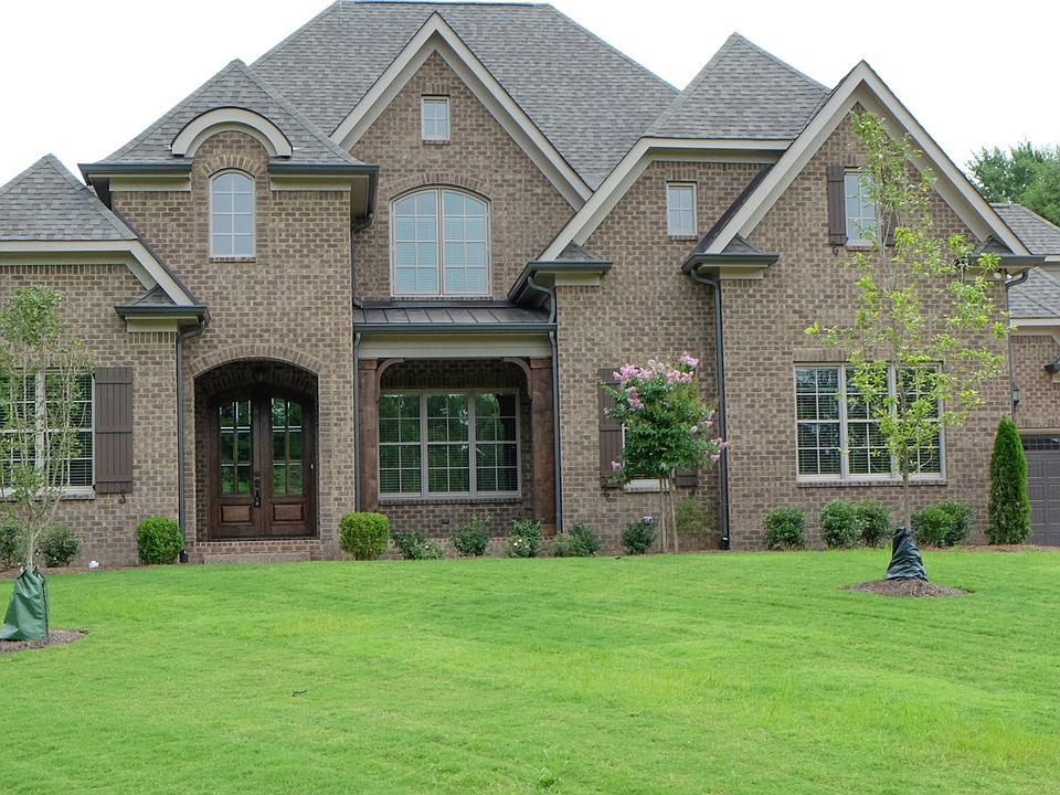 Rare new construction luxury home!