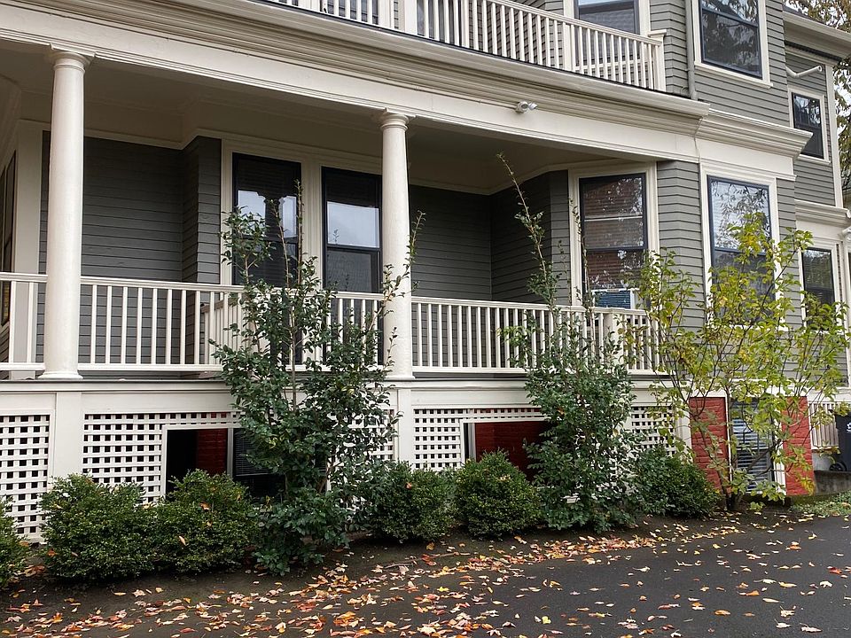 exterior showing garden level apartment