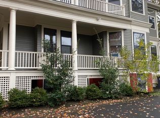 3430 SW Kelly Ave, Portland, OR 97239