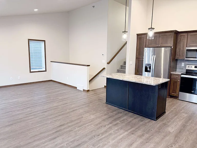 Southridge Townhomes Living