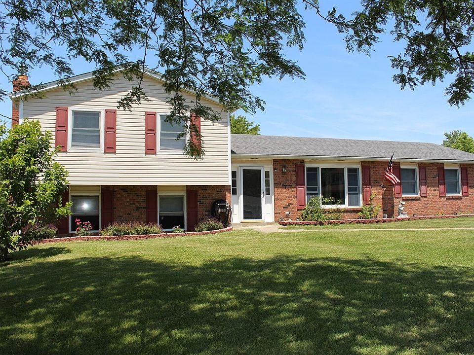 1st image of 3888 Woodfield Ct