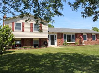 3888 Woodfield Ct, Fairfield, OH 45011