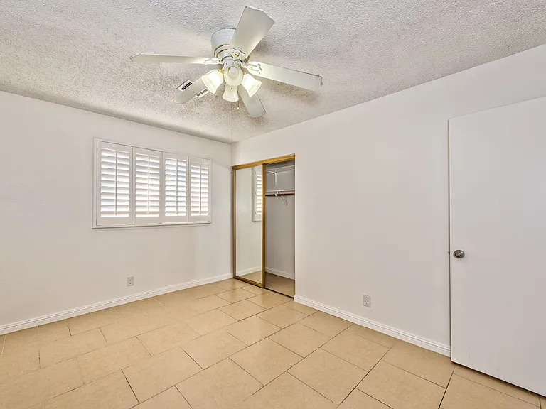 2358 Cardiff Ln #D — Photo 8