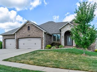 4861 Silo Hills Dr, Springfield, MO 65802
