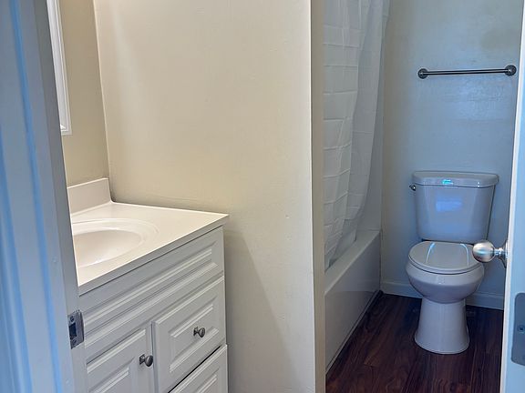 5th image of 1383 West Ave