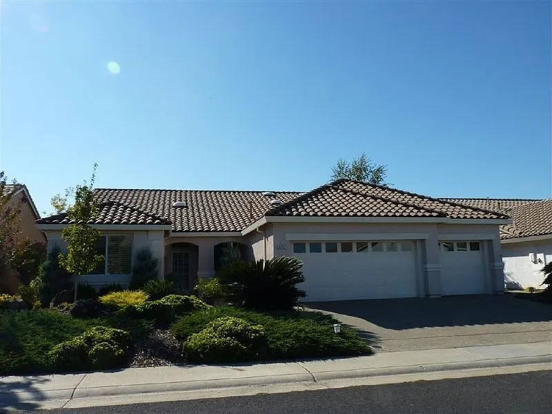 6257 Rose Garden Ln photo 1