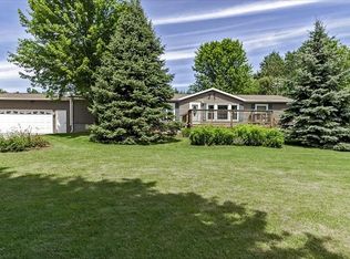 W4518 Schroeder Ln, Peshtigo, WI 54157