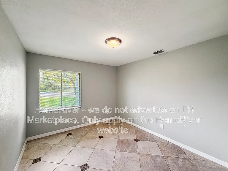 2306 Greenbush Ct — Photo 13