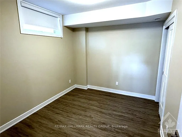 320 Mona Ave #B — Photo 13