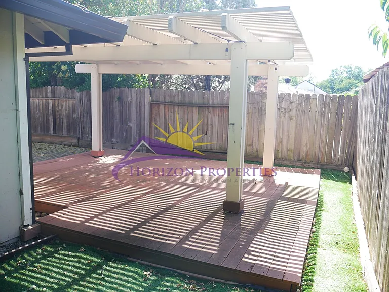 5329 Leavitt Way — Photo 32