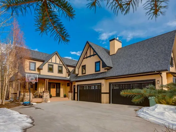 404 SW Whispering Water Trl, Rocky View County, AB T3Z 3V1