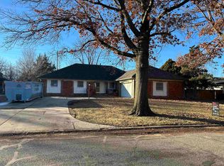 7507 E Huntington St, Wichita, KS 67206