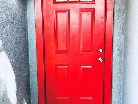 5th image of 11444 Gladstone Ave