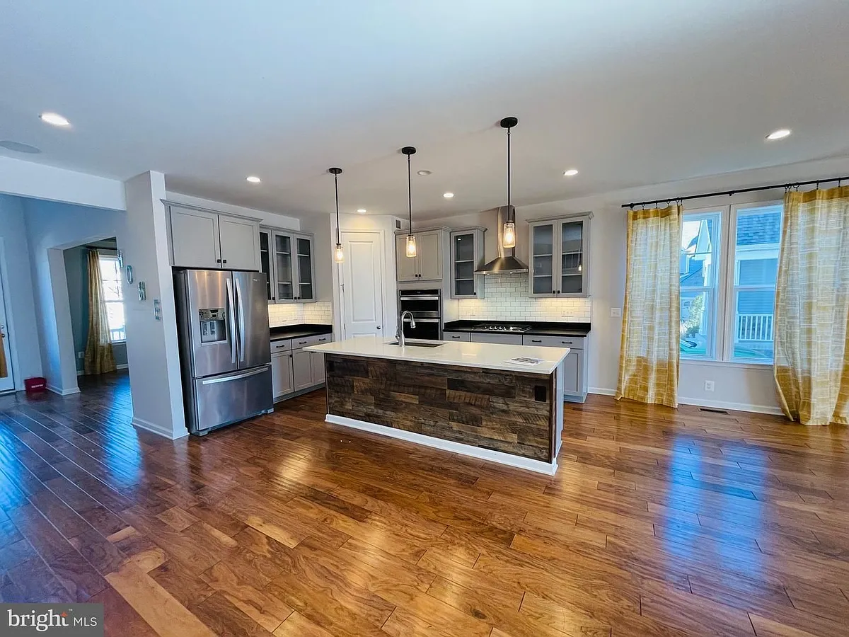 Building Photo - 508 Sourwood Ct