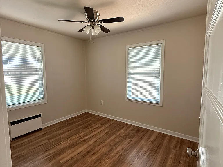 1518 Mahan Ave #1518 — Photo 7