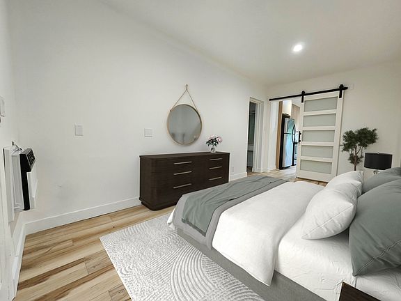 5th image of 1950 Pelham Ave APT 4