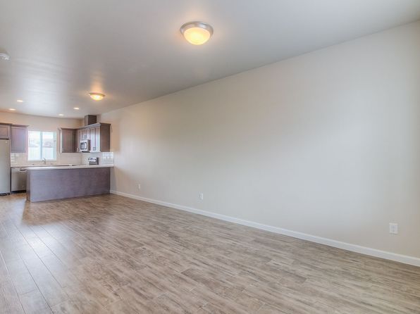2404 Woolsey Rd #27