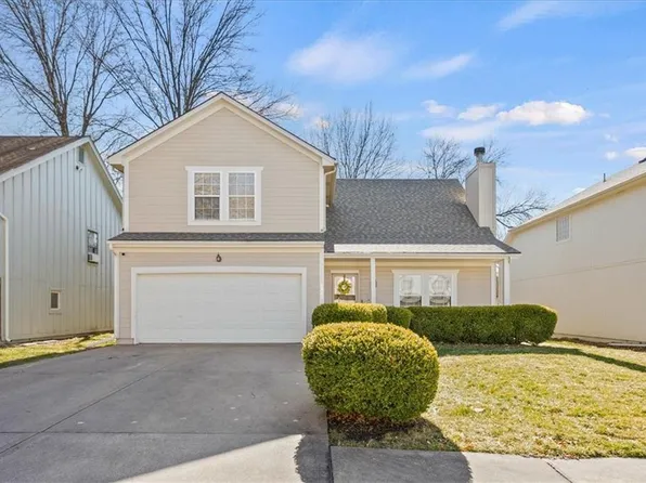 6805 E 144th St, Grandview, MO 64030