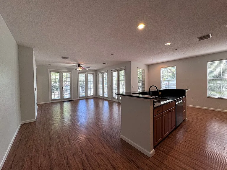 4249 Corrine Dr #104 — Photo 12