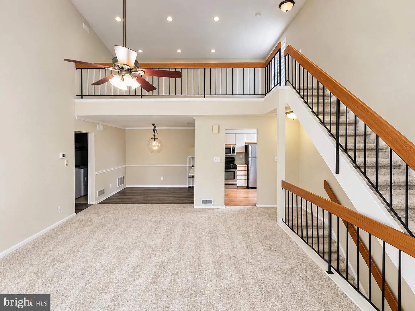 2 bed, 2.0 bath, 1336 sqft, $2,150 — Photo 1
