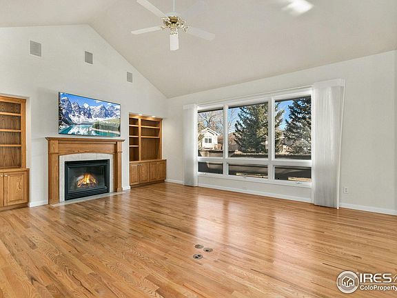 4th image of 2726 Moore Ln