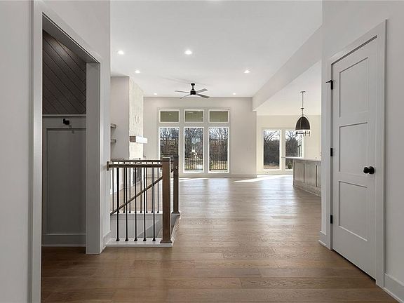 4th image of 13541 NE 114th Pl