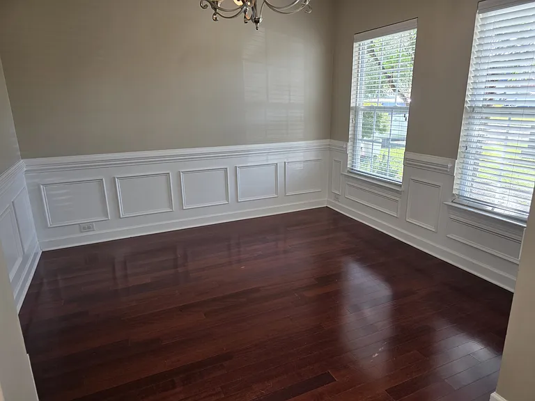 633 Menlo Park Ln — Photo 5