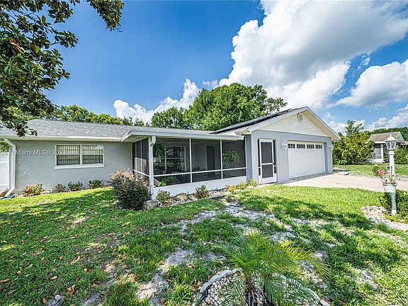 3rd image of 2403 Pasco Dr