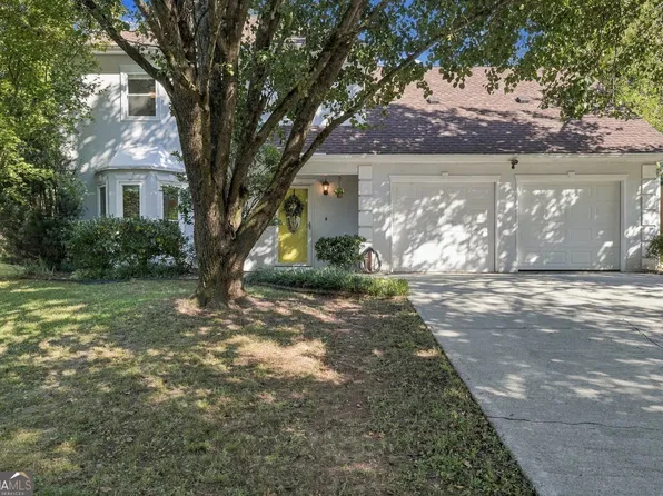 1122 Mountain Springs Dr NW, Kennesaw, GA 30144