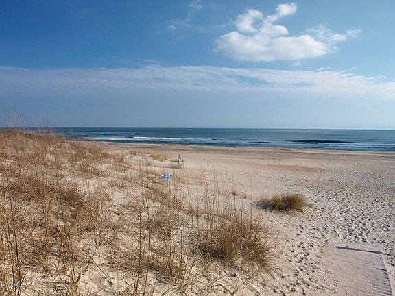 4th image of 211 Sandfiddler East Drive LOT 39