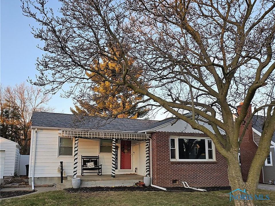 1st image of 808 Park St