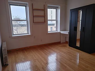 Rented by Brick Real Estate