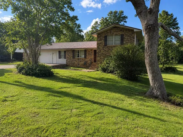 1406 34th St, Haleyville, AL 35565