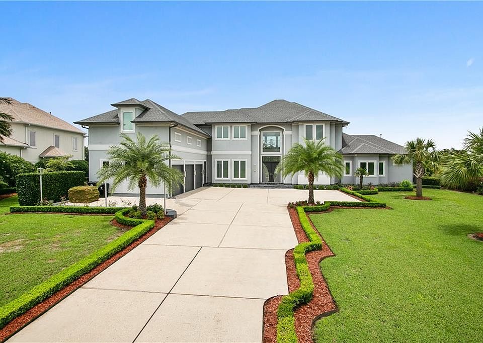 1st image of 13 Island Club Dr