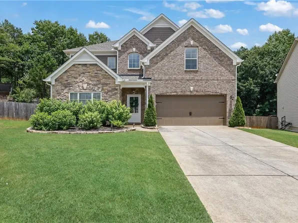 280 Woods Creek Dr, Suwanee, GA 30024