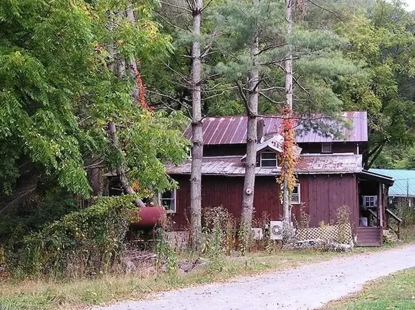 111 Old Mill Rd #1, Sugar Grove, NC 28679