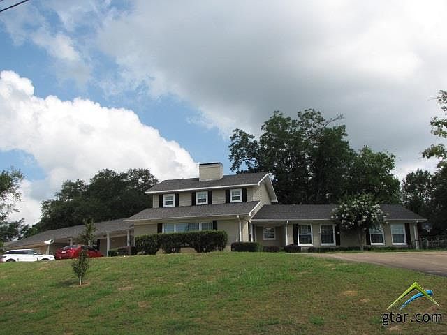 1st image of 317 College Ave