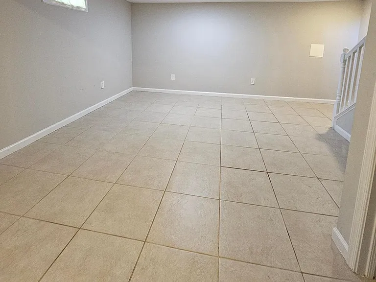2214 Arlington Ter — Photo 26