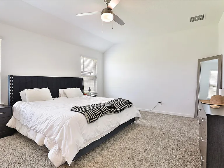 31615 Chollerford Ct — Photo 16