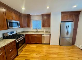 48 Dane St #1, Somerville, MA 02143