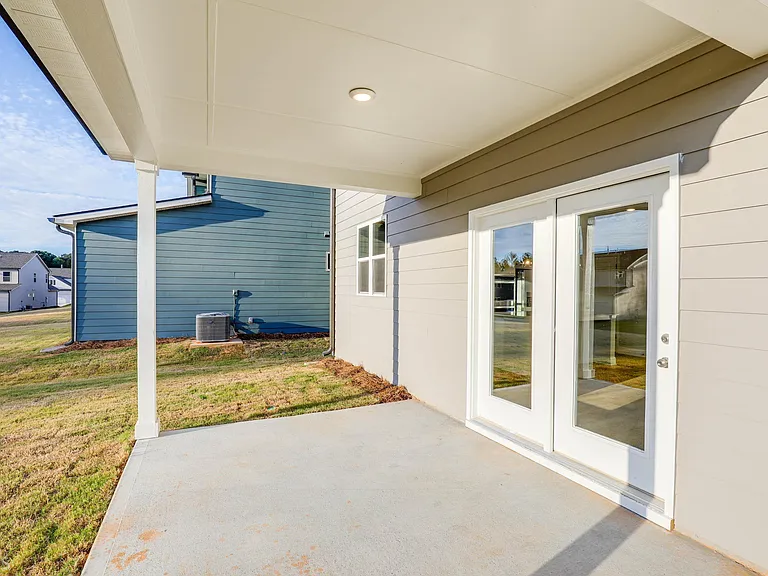 360 Caledonia Ct — Photo 46