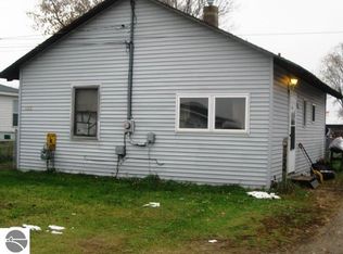 622 E Elder Rd, Mancelona, MI 49659