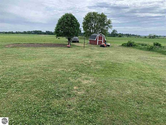 2nd image of 3818 N Hammel Beach Rd #Au