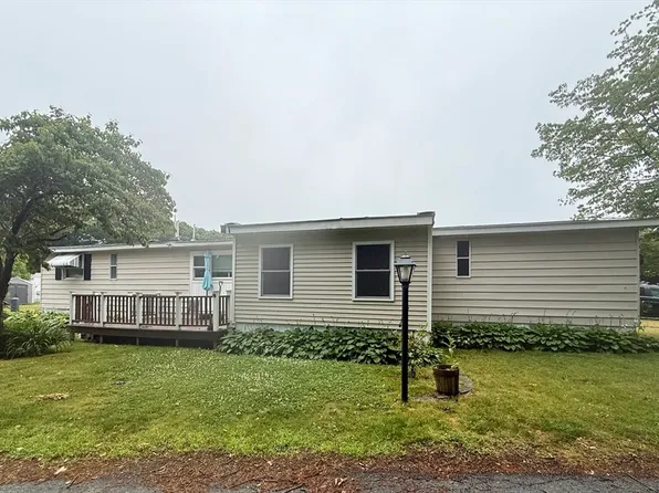 18 Taunton St #34, Plainville, MA 02762