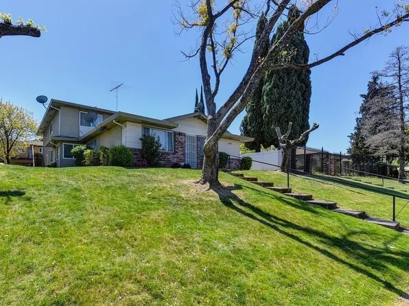 11572 Quartz Dr APT 3, Auburn, CA 95602