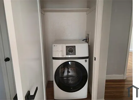 3 bed, 1100 sqft, $3,500 — Photo 4